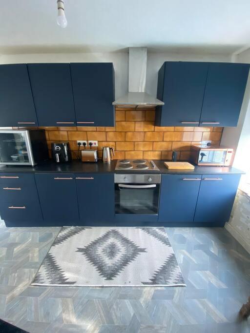Mountain View Two Bedroom Llwynypia المظهر الخارجي الصورة