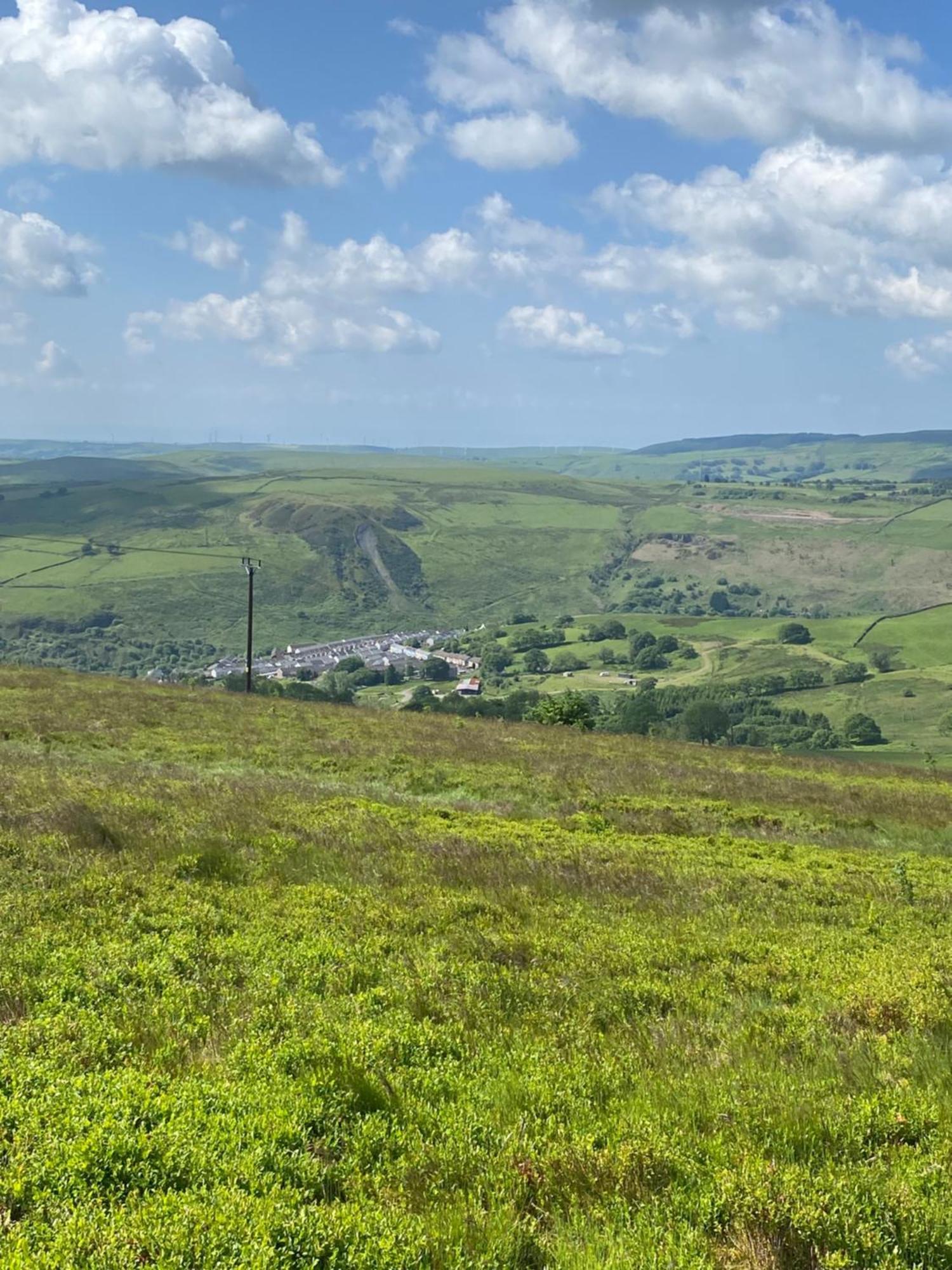 Mountain View Two Bedroom Llwynypia المظهر الخارجي الصورة