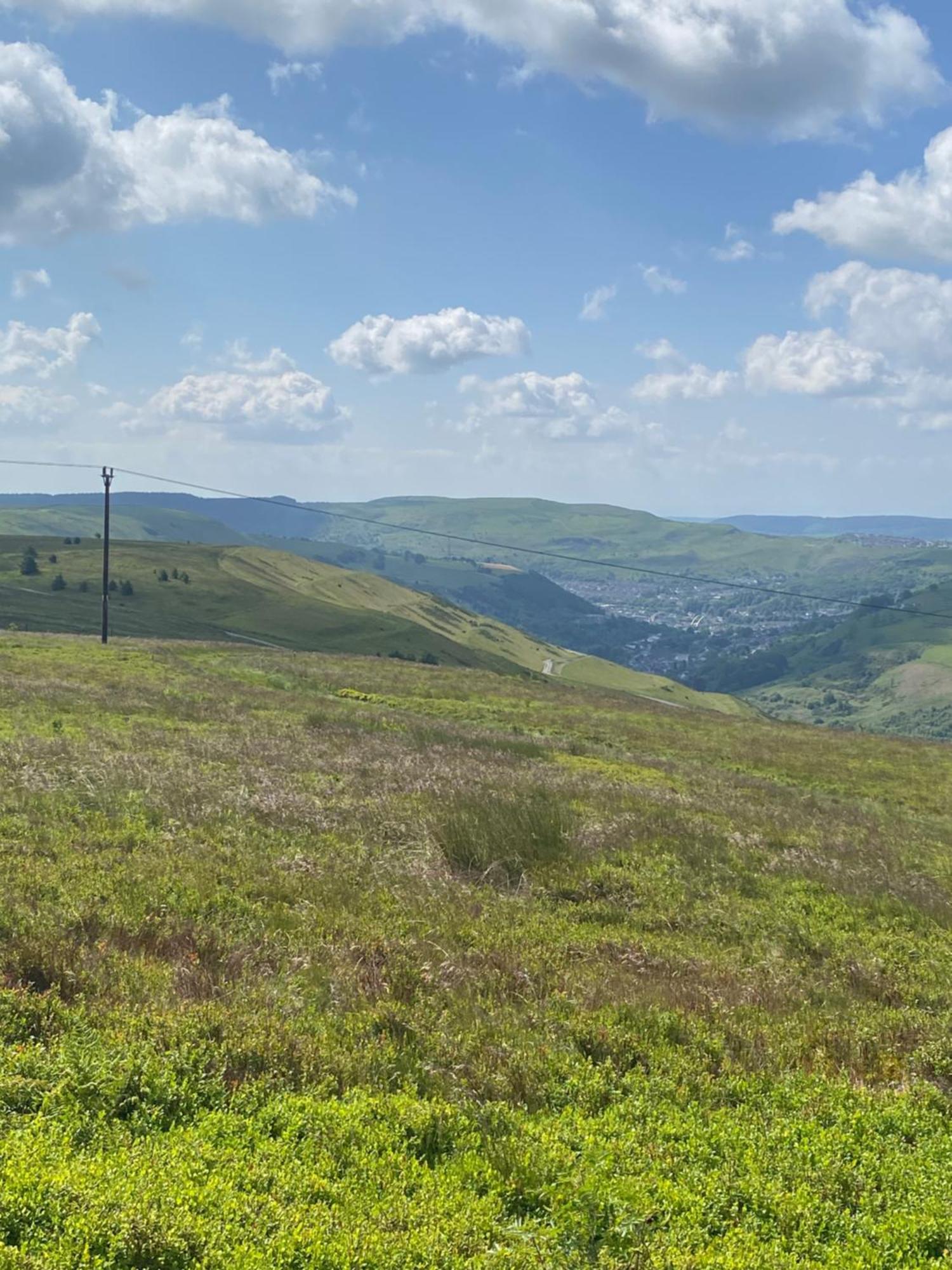 Mountain View Two Bedroom Llwynypia المظهر الخارجي الصورة